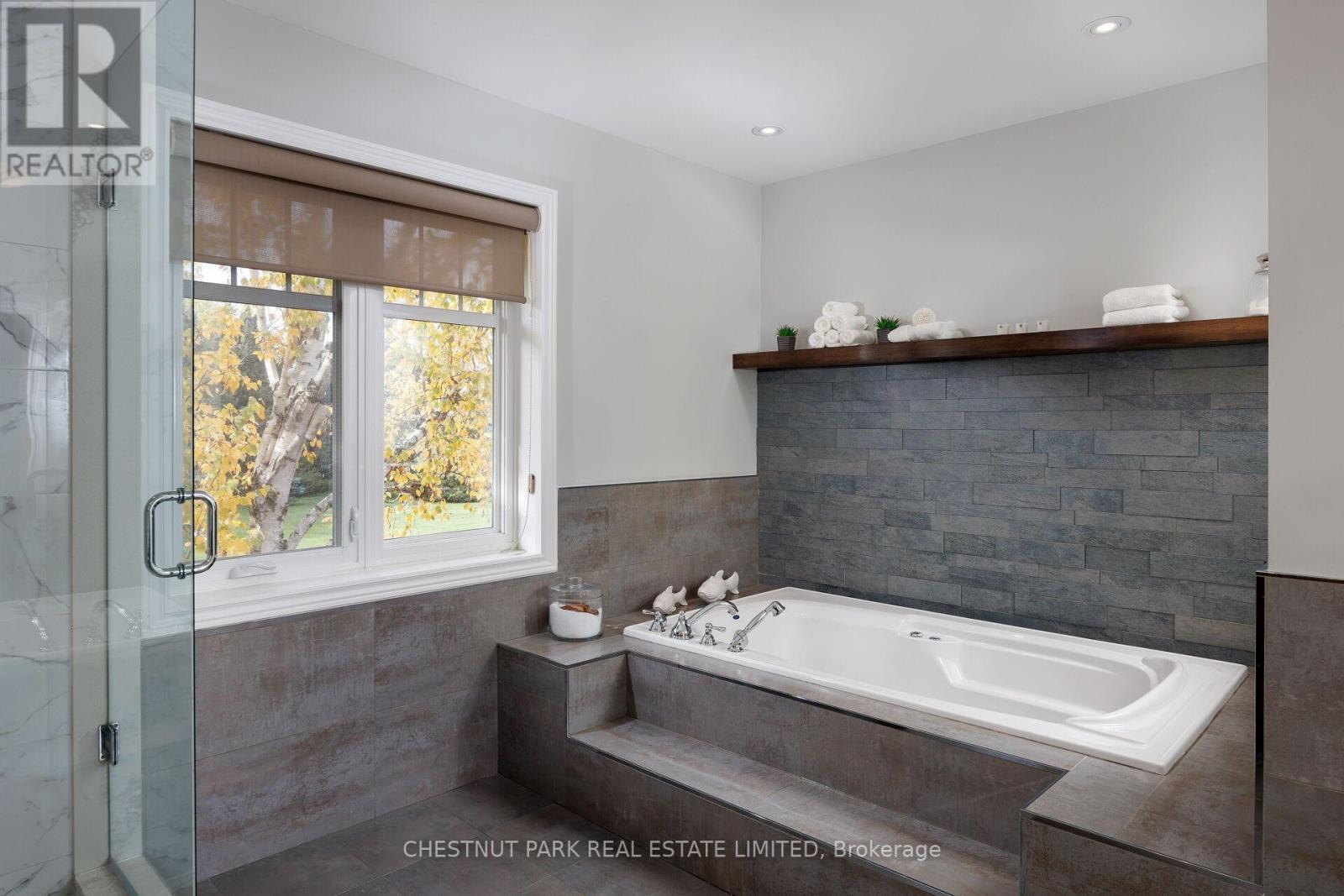 20 Fenyrose Crescent, Vaughan, Ontario  L4L 7B3 - Photo 24 - N12478538
