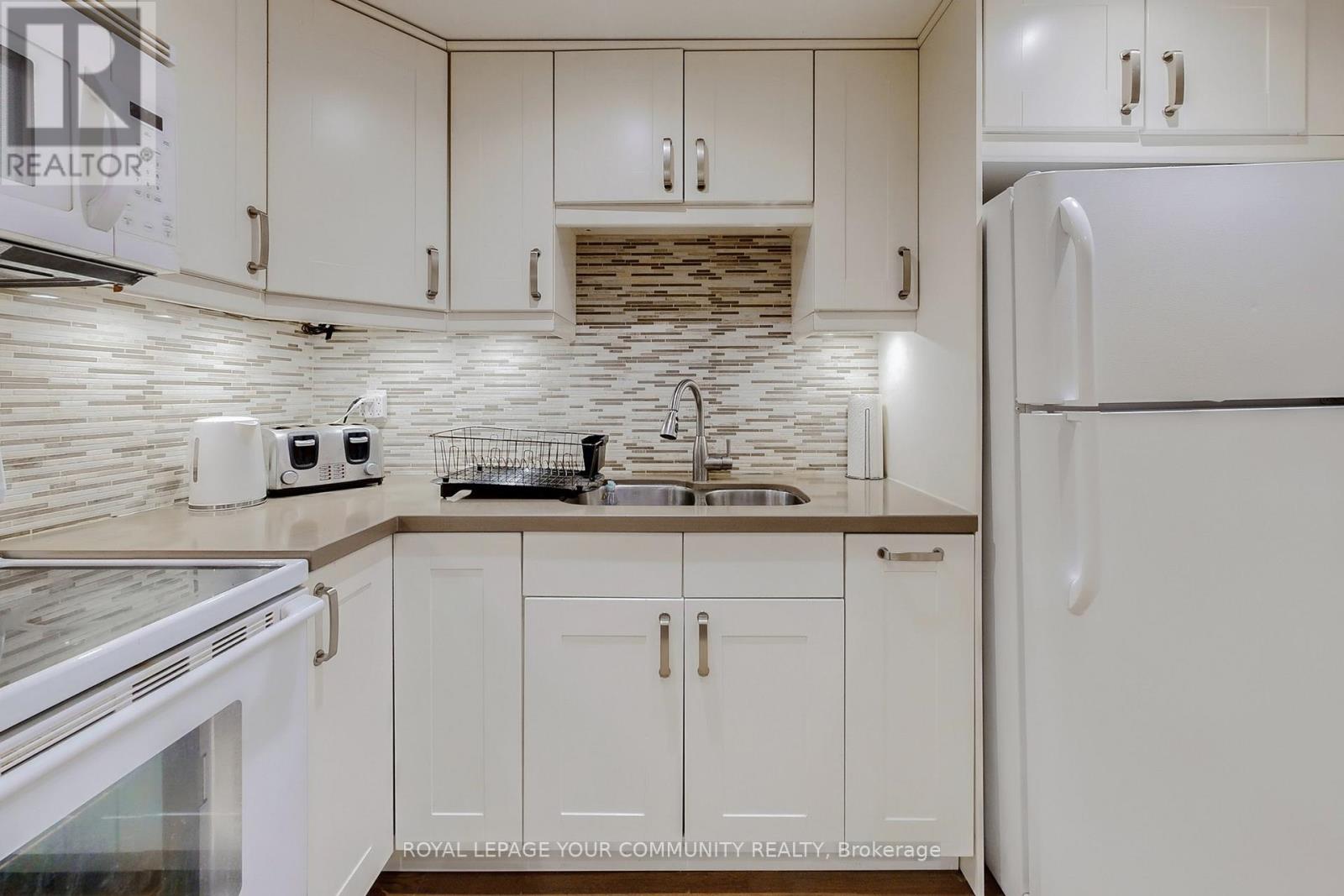 104 Pentland Crescent S, Vaughan, Ontario  L6A 1T5 - Photo 41 - N12478548