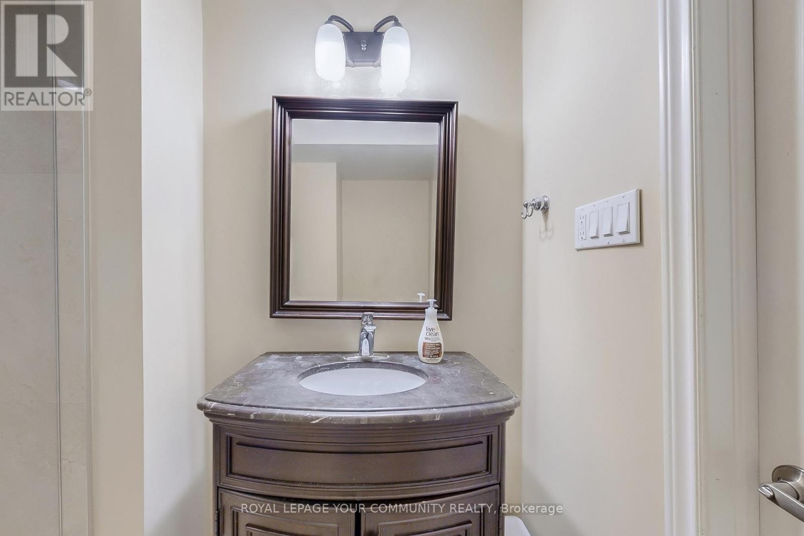 104 Pentland Crescent S, Vaughan, Ontario  L6A 1T5 - Photo 43 - N12478548
