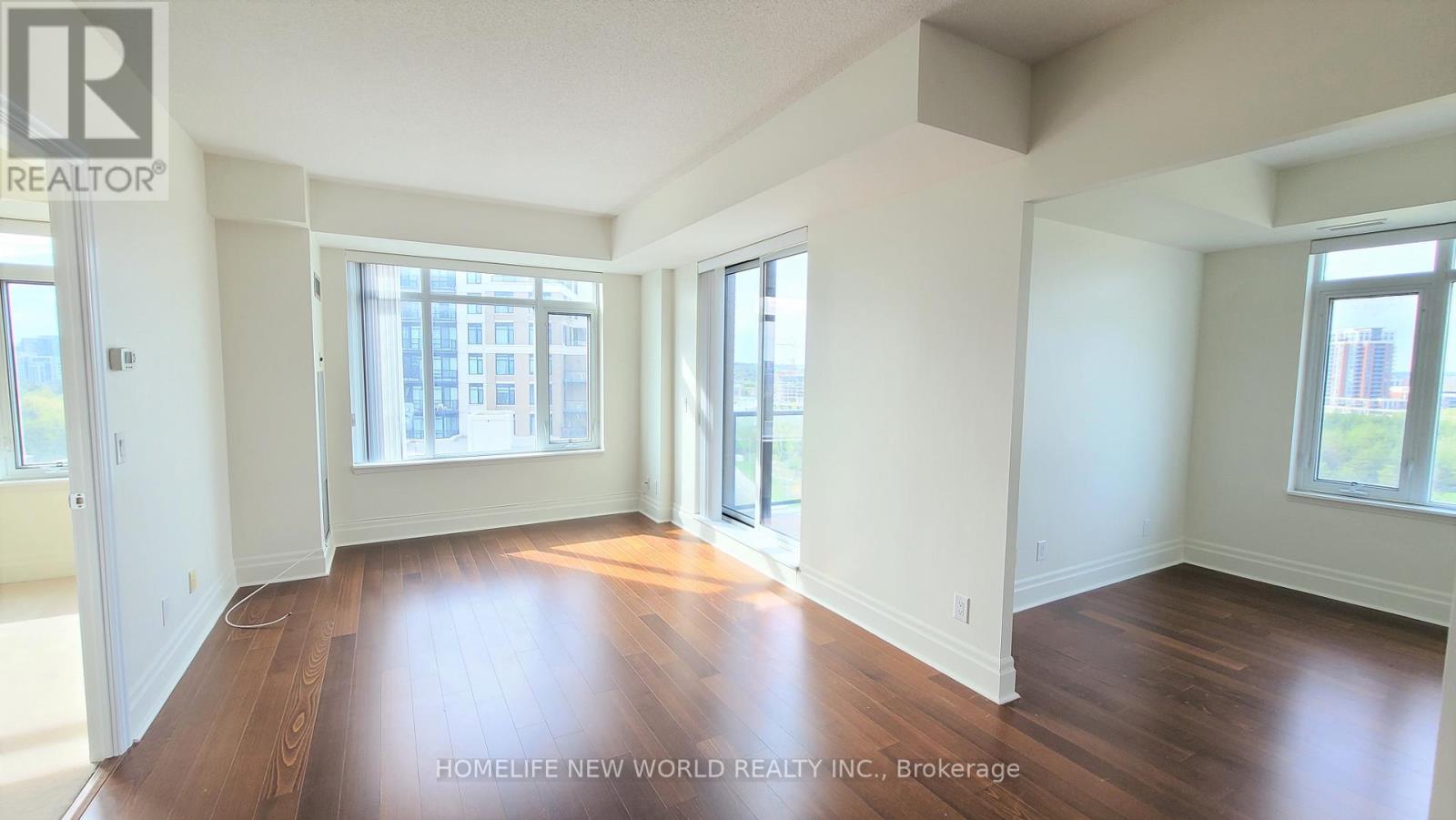 902 - 131 Upper Duke Crescent, Markham, Ontario  L6G 0C9 - Photo 2 - N12478553