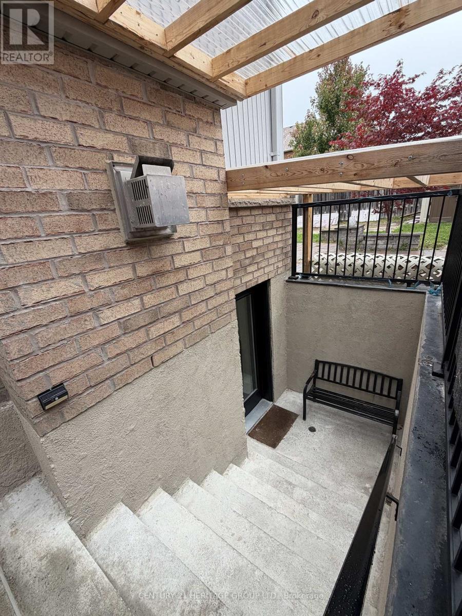 Basement - 13 Trailside Drive, Bradford West Gwillimbury, Ontario  L3Z 0B5 - Photo 10 - N12478556