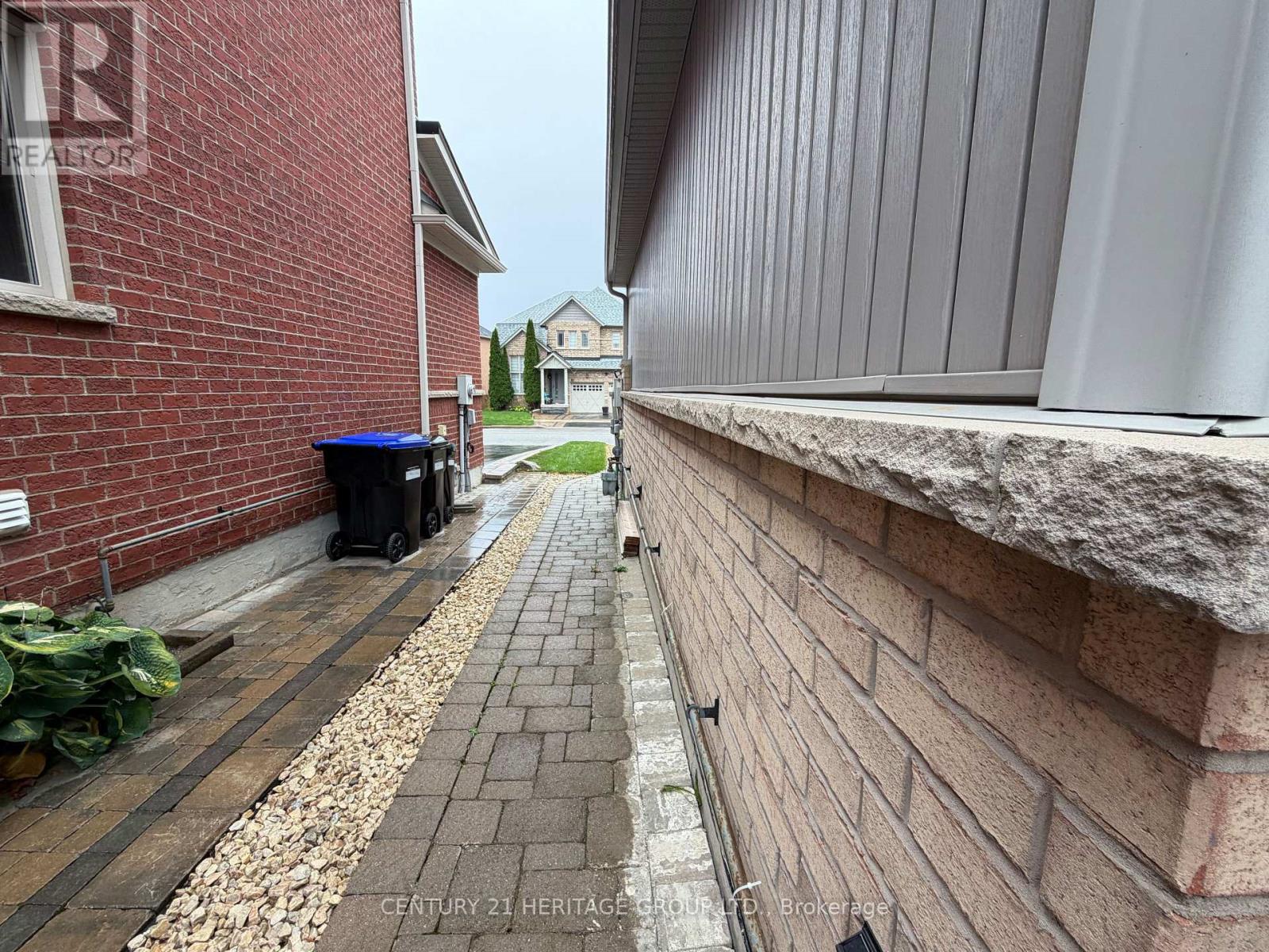 Basement - 13 Trailside Drive, Bradford West Gwillimbury, Ontario  L3Z 0B5 - Photo 11 - N12478556