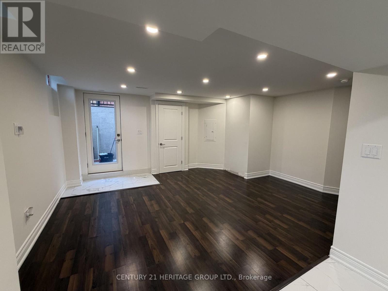 Basement - 13 Trailside Drive, Bradford West Gwillimbury, Ontario  L3Z 0B5 - Photo 4 - N12478556