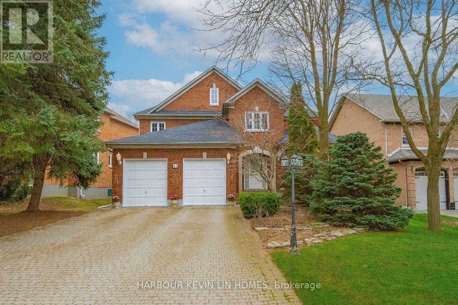 41 MONTCLAIR ROAD, Richmond Hill, Ontario