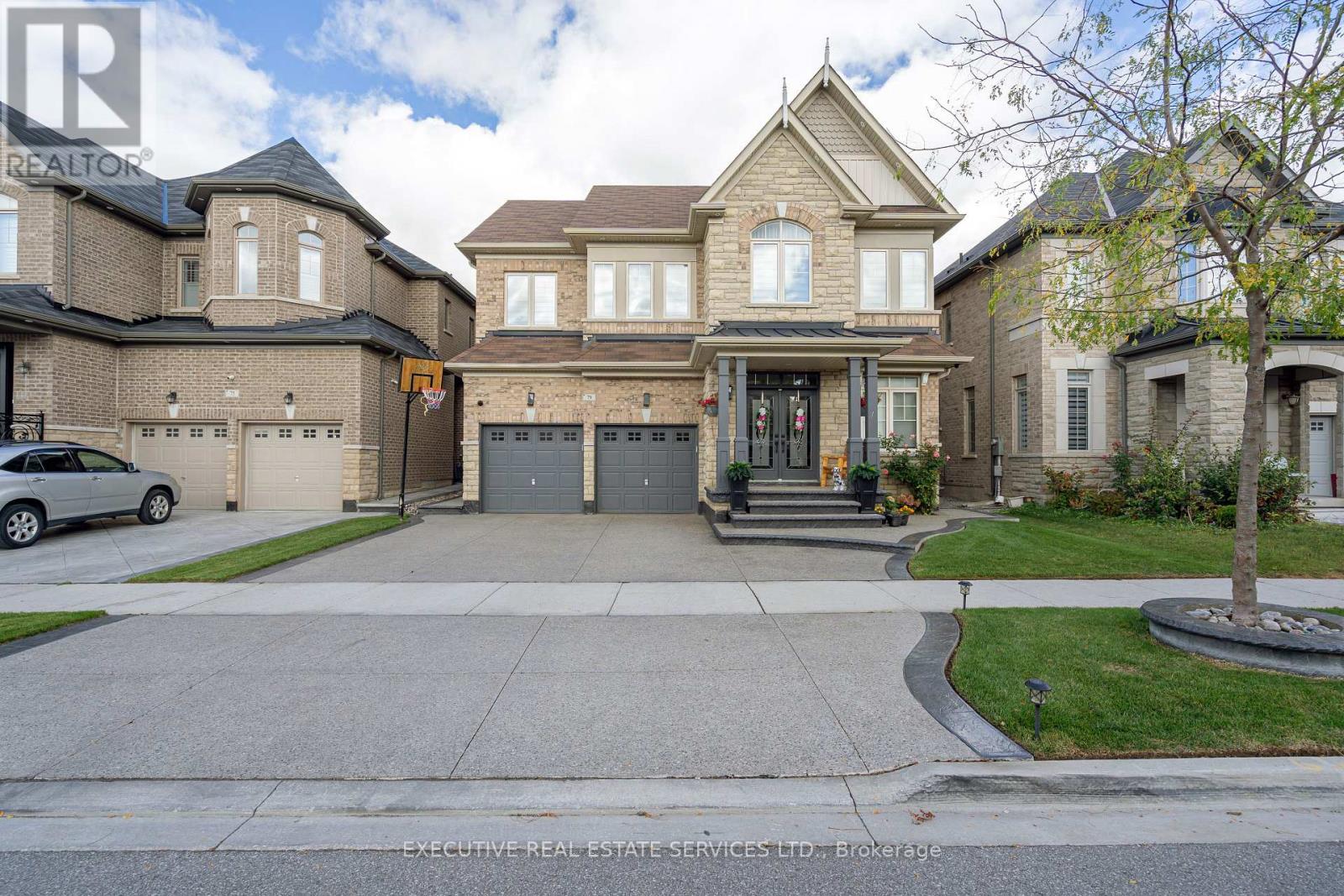 79 Elderslie Crescent E, Vaughan, Ontario  L4H 4L4 - Photo 3 - N12478602