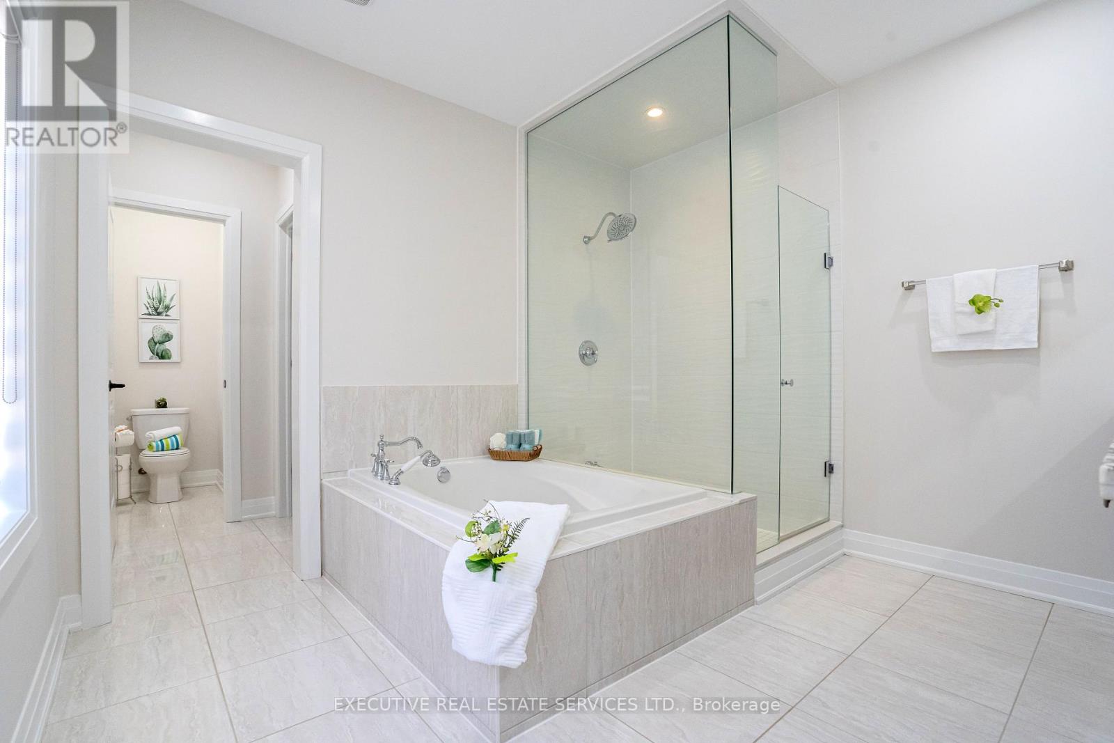 79 Elderslie Crescent E, Vaughan, Ontario  L4H 4L4 - Photo 33 - N12478602