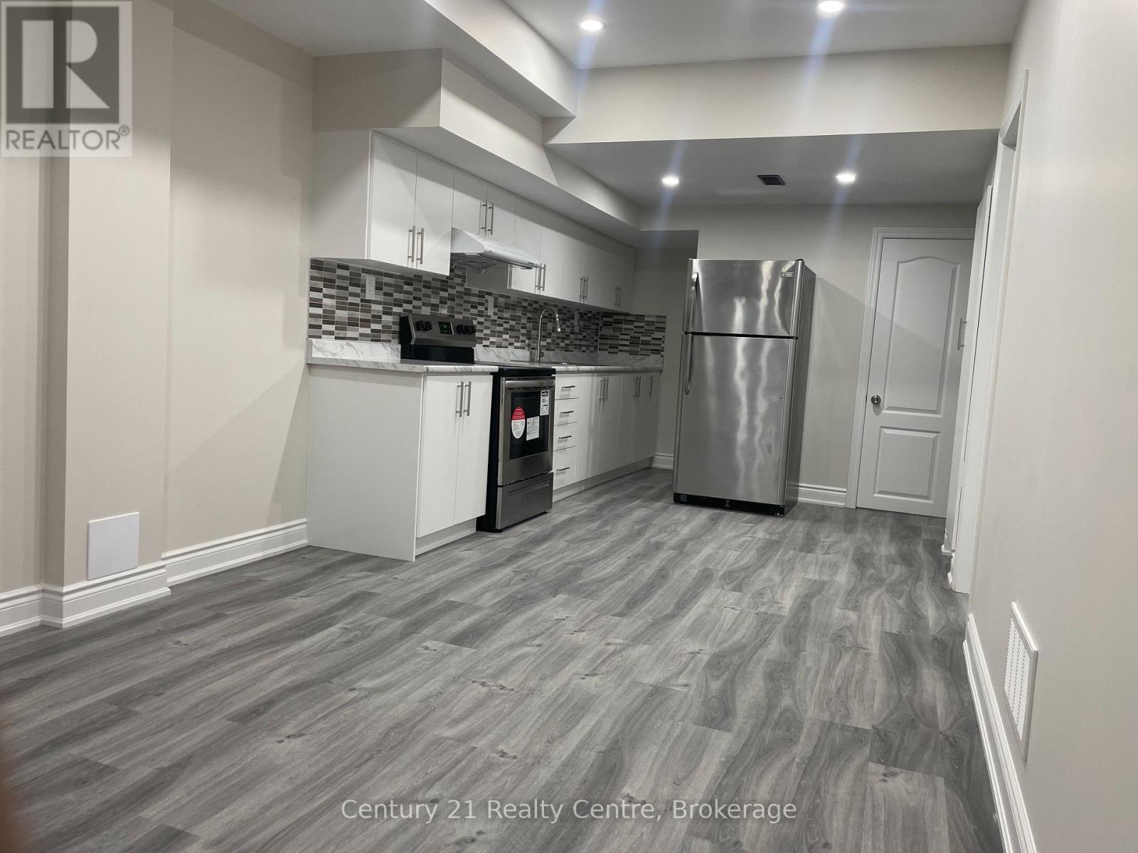 Bsmt 1 - 14 Mountain Vista Court, Vaughan, Ontario  L4H 4W6 - Photo 5 - N12478616