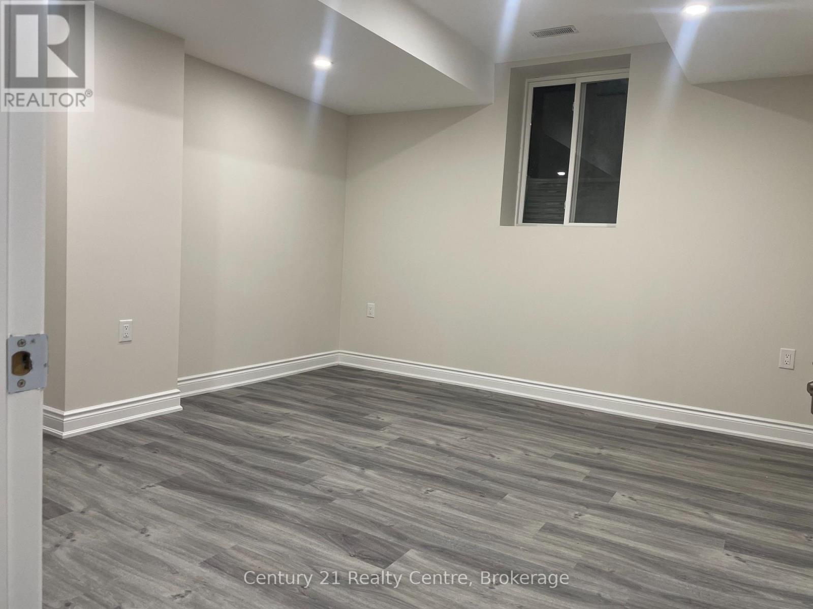 Bsmt 2 - 14 Mountain Vista Court, Vaughan, Ontario  L4H 4W6 - Photo 8 - N12478619