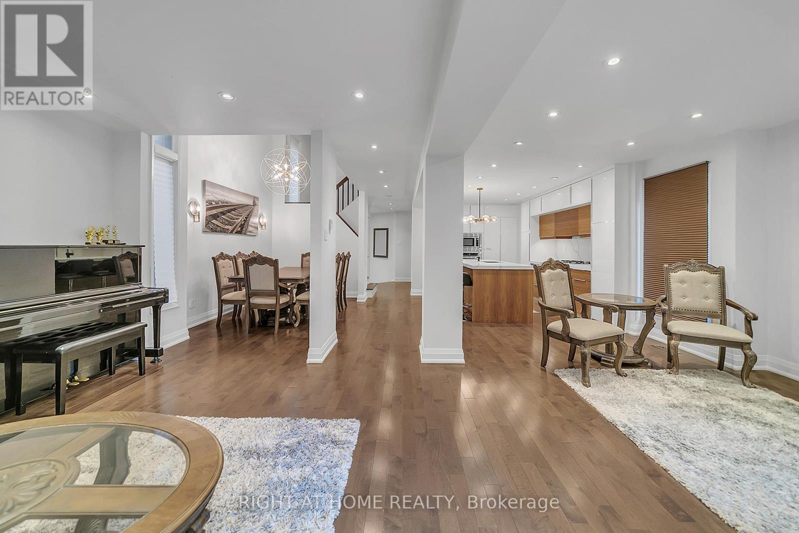 302 Mullen Drive, Vaughan, Ontario  L4J 2P2 - Photo 20 - N12478637