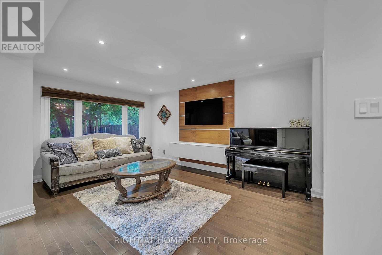 302 Mullen Drive, Vaughan, Ontario  L4J 2P2 - Photo 24 - N12478637