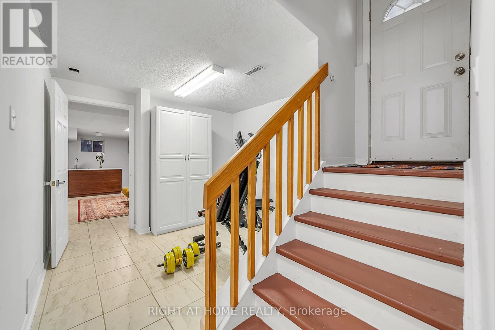 302 Mullen Drive, Vaughan, Ontario  L4J 2P2 - Photo 41 - N12478637