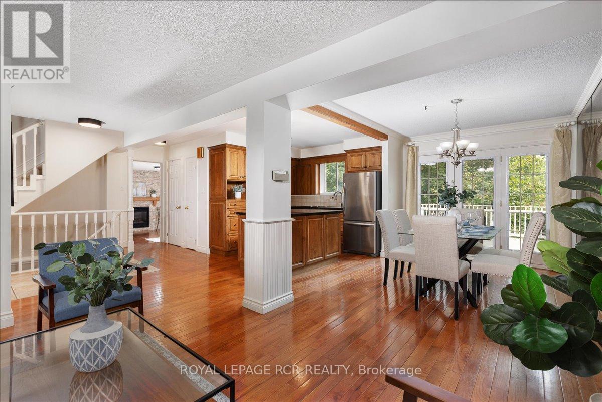 3 Royal Oak Road, East Gwillimbury, Ontario  L0G 1M0 - Photo 9 - N12478639