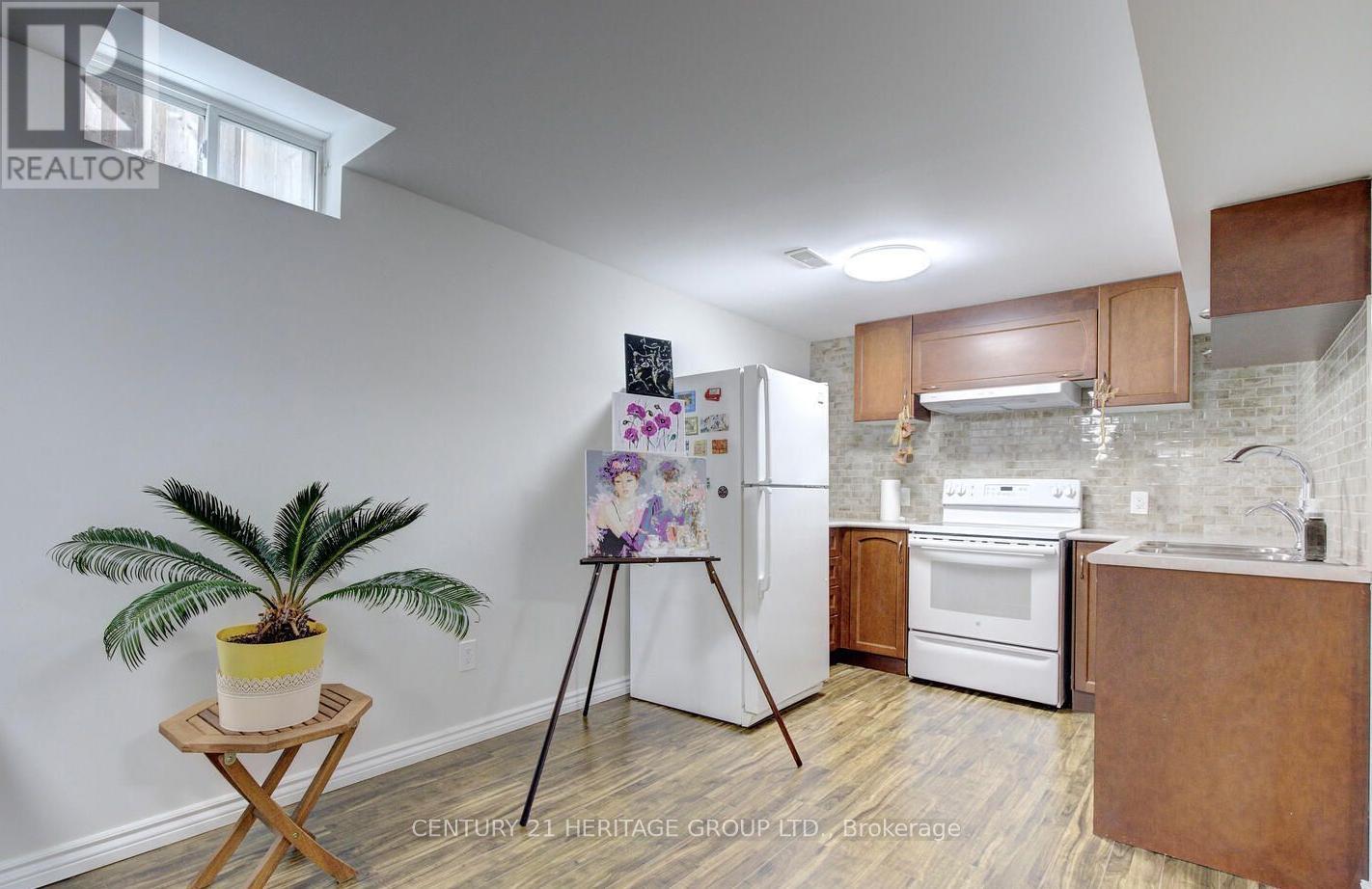 Bsmt - 25 D'amato Crescent, Vaughan, Ontario  L6A 3E6 - Photo 3 - N12478643