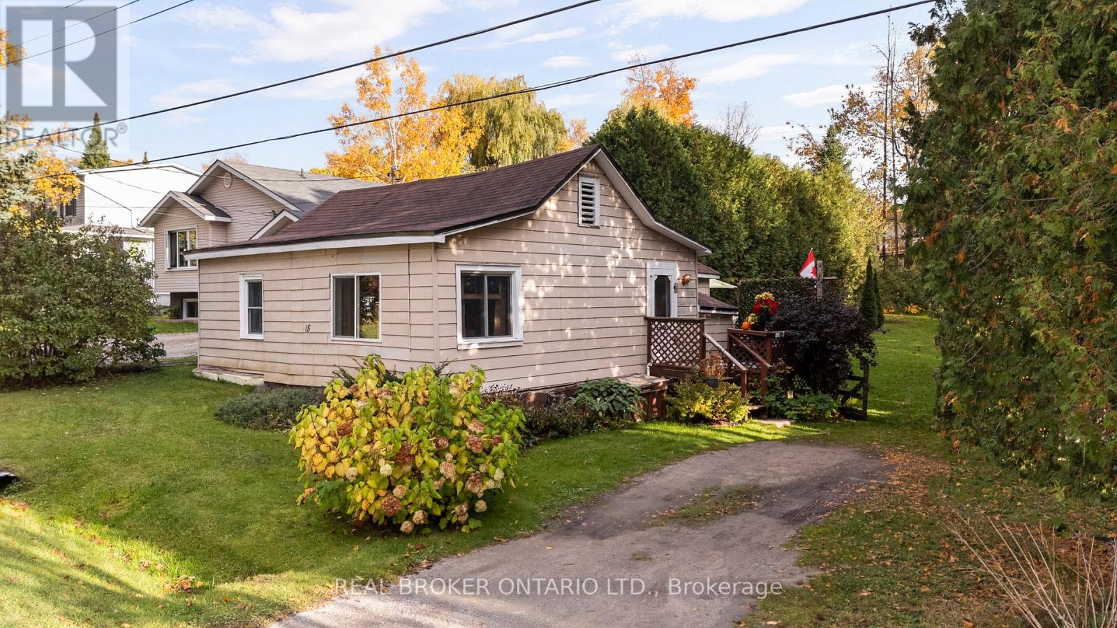 15 LOVEJOY STREET, tay (victoria harbour), Ontario