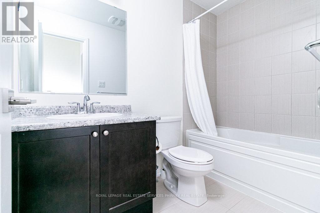 124 Stork Street, Oakville, Ontario  L6H 0X8 - Photo 21 - W12478545