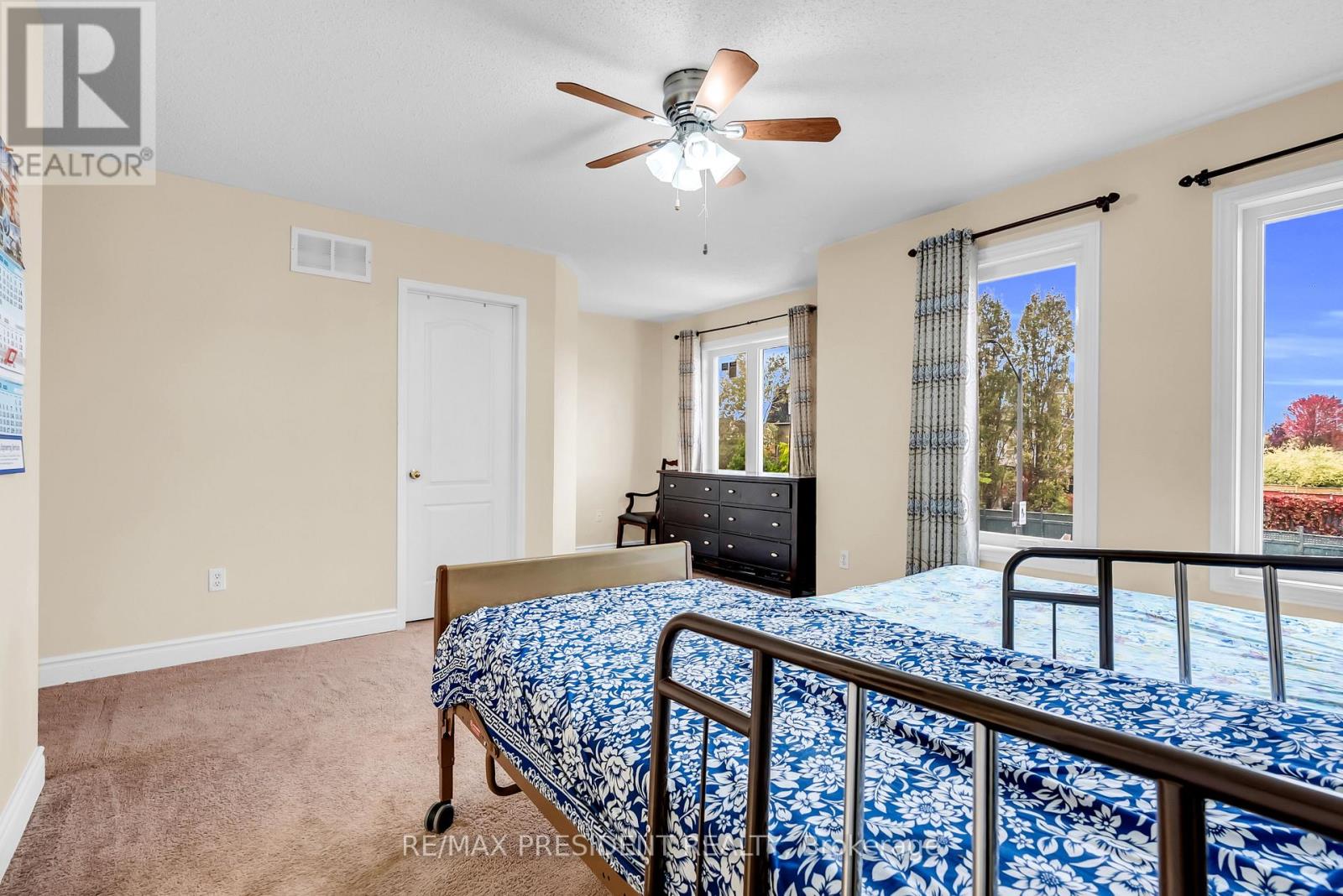 3152 Angel Pass Drive, Mississauga, Ontario  L5M 7R5 - Photo 22 - W12478568