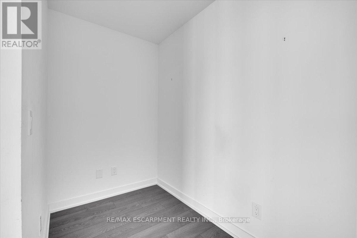 3002 - 1926 Lakeshore Boulevard, Toronto, Ontario  M6S 1A1 - Photo 15 - W12478607
