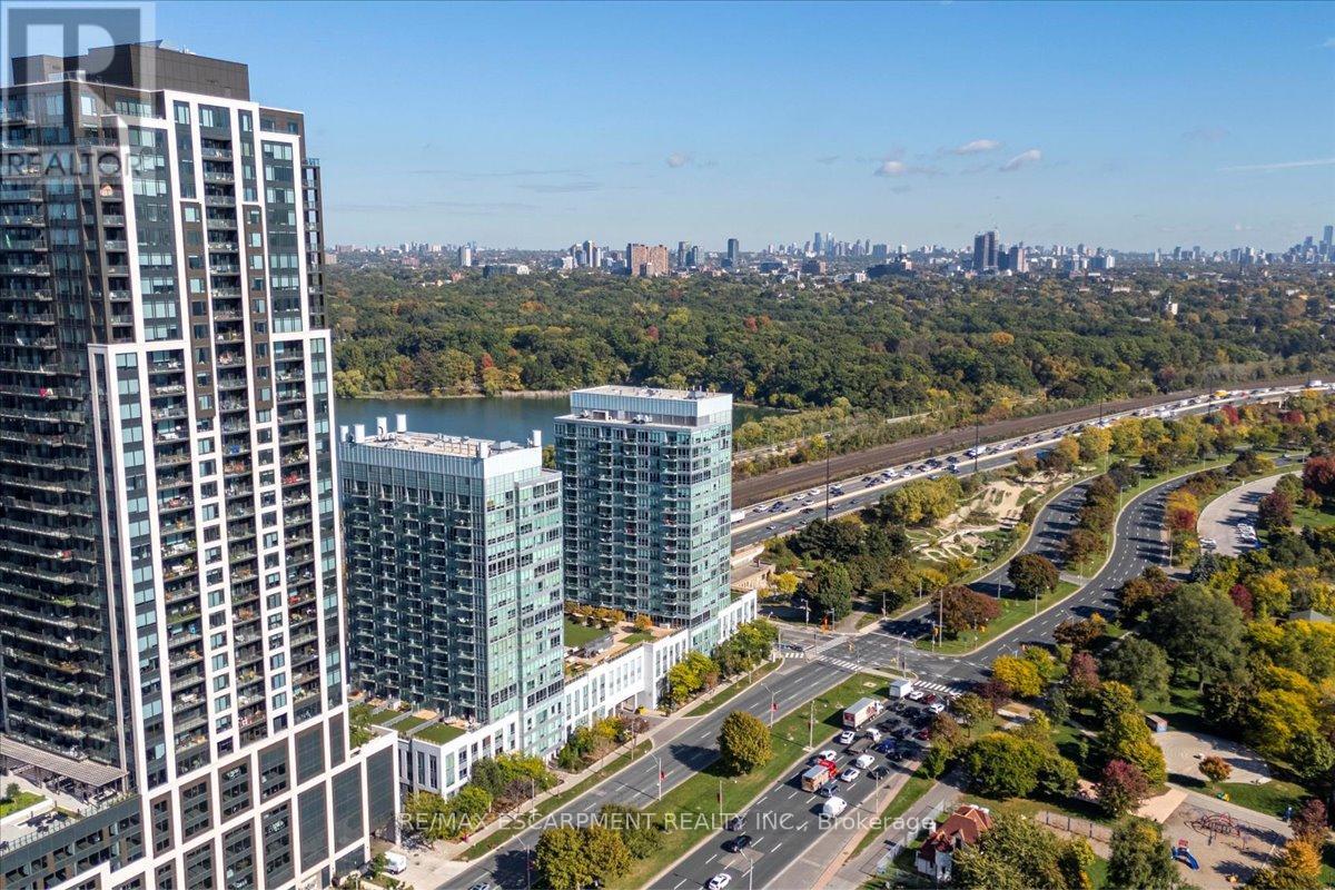 3002 - 1926 Lakeshore Boulevard, Toronto, Ontario  M6S 1A1 - Photo 41 - W12478607