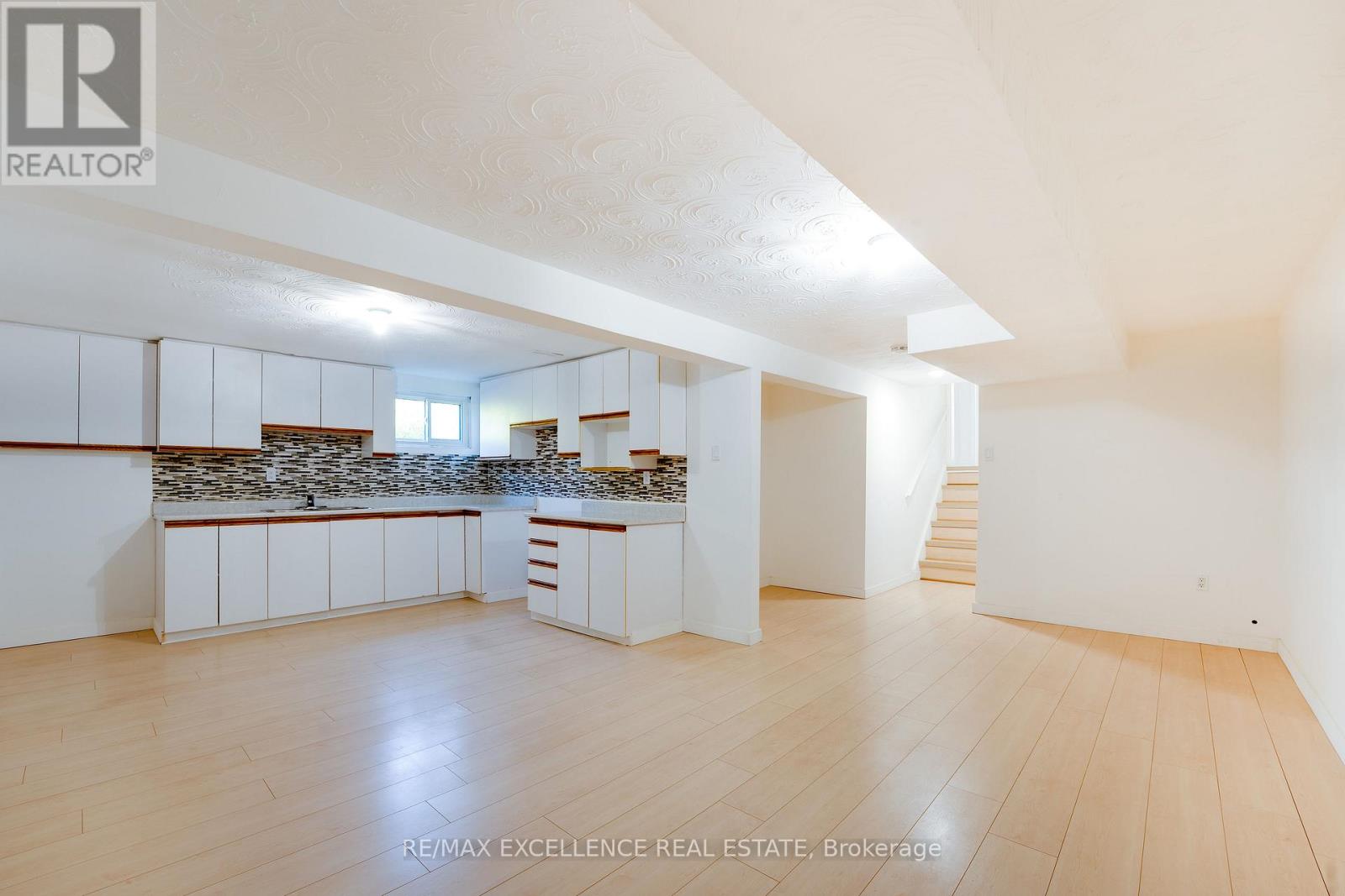 3692 Crabtree Crescent, Mississauga, Ontario  L4T 1S6 - Photo 31 - W12478620