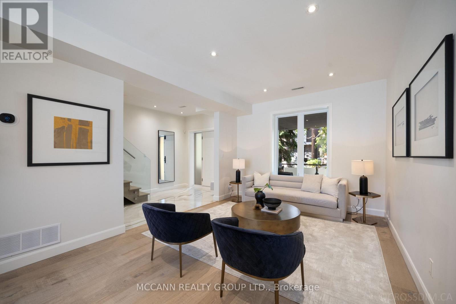 217 Pearson Avenue, Toronto, Ontario  M6R 1G6 - Photo 8 - W12478645