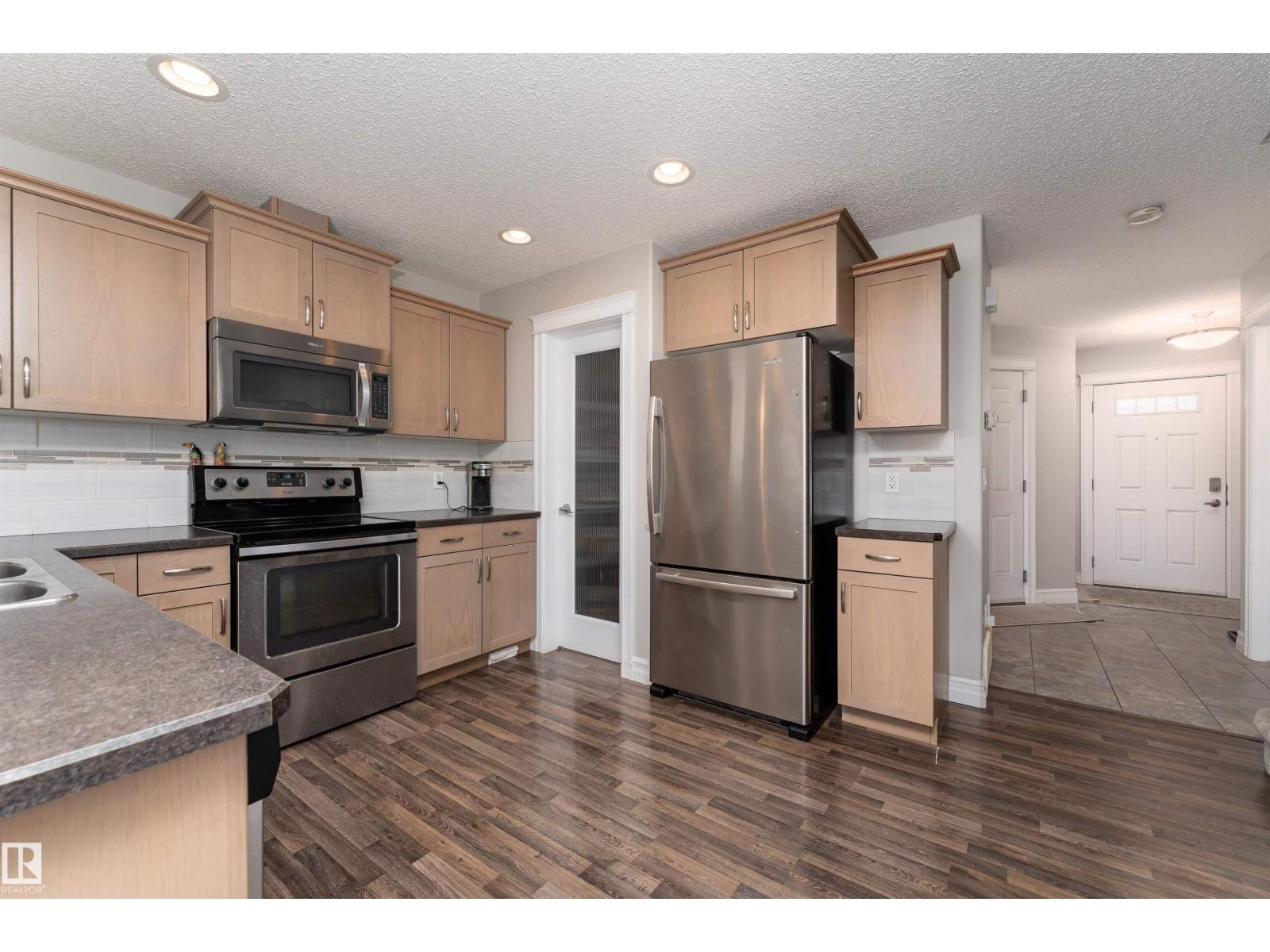 17111 126 St Nw, Edmonton, Alberta  T5X 0E5 - Photo 4 - E4463179