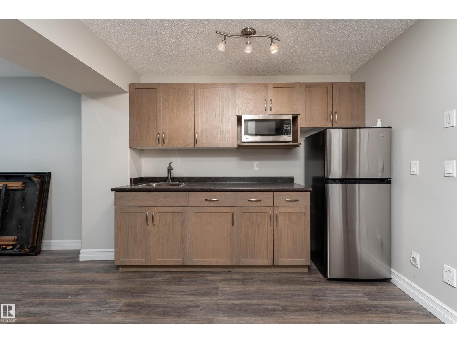 17111 126 St Nw, Edmonton, Alberta  T5X 0E5 - Photo 5 - E4463179