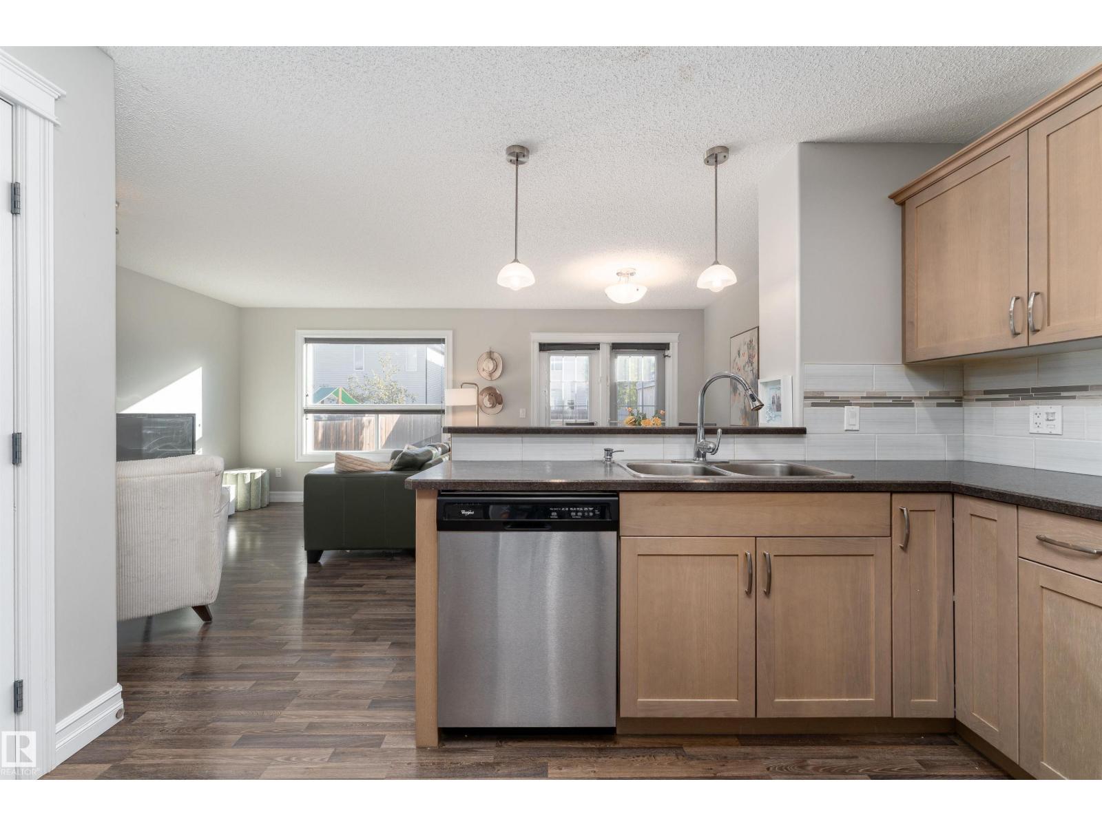17111 126 St Nw, Edmonton, Alberta  T5X 0E5 - Photo 6 - E4463179