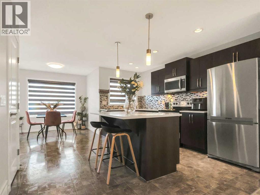 144 Skyview Point Green Ne, Calgary, Alberta  T4N 0G7 - Photo 7 - A2258438