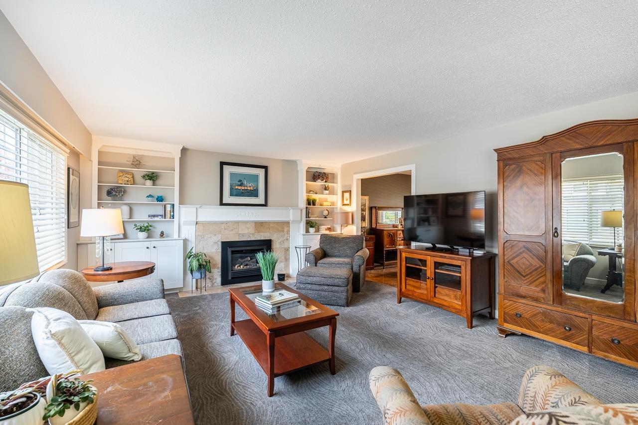 11384 74 Avenue, Delta, British Columbia  V4C 1E1 - Photo 2 - R3061194