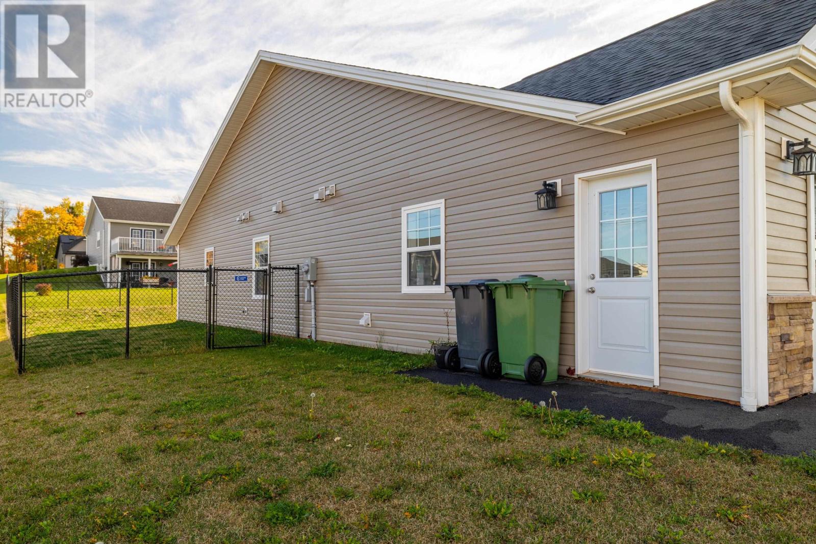 66 Mill Pond Lane, Cornwall, Prince Edward Island  C0A 1H4 - Photo 35 - 202526459