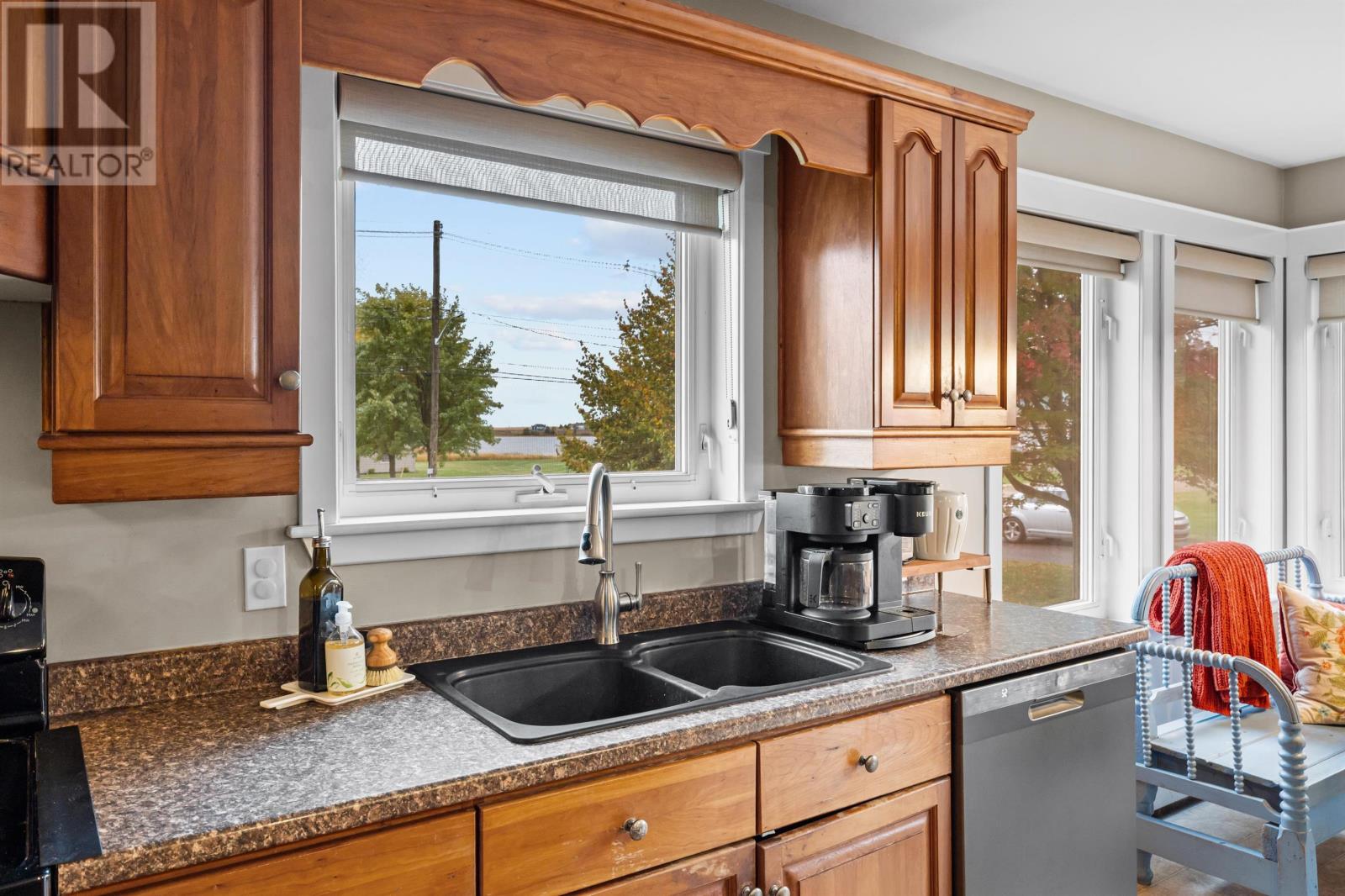 185 Crozier Drive, Summerside, Prince Edward Island  C1N 6K1 - Photo 9 - 202526461
