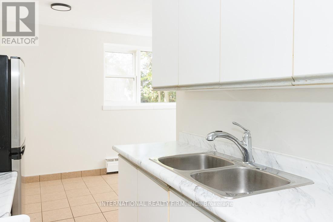 93 High Street, London South, Ontario  N6C 4J8 - Photo 17 - X12478528