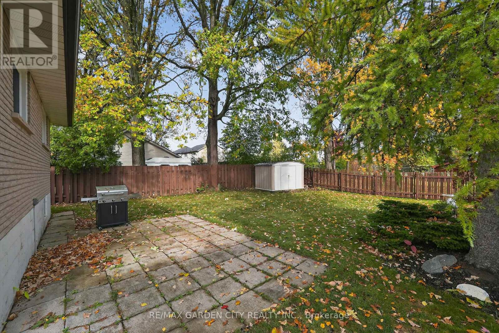 120 Kinross Street, Haldimand, Ontario  N3W 1K1 - Photo 22 - X12478531