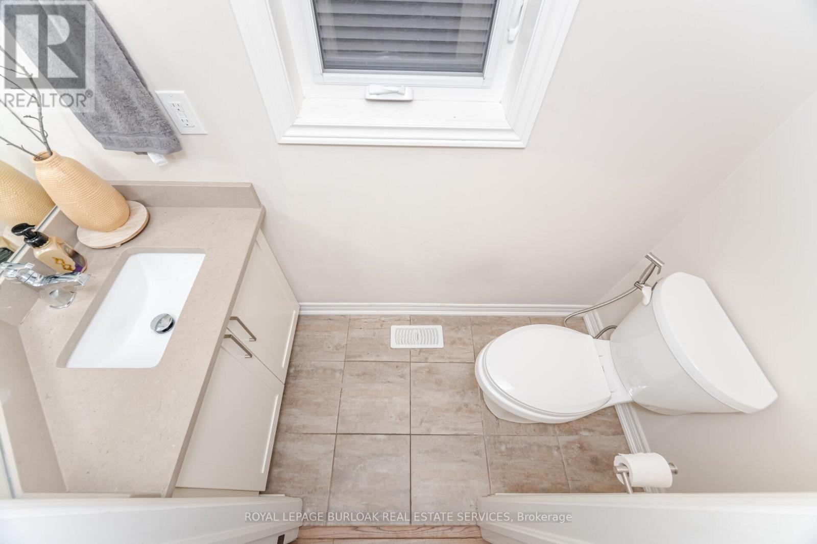 235 Mead Avenue, Hamilton, Ontario  L8H 3V6 - Photo 18 - X12478569