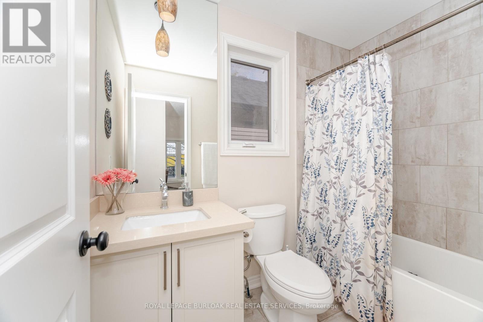 235 Mead Avenue, Hamilton, Ontario  L8H 3V6 - Photo 33 - X12478569