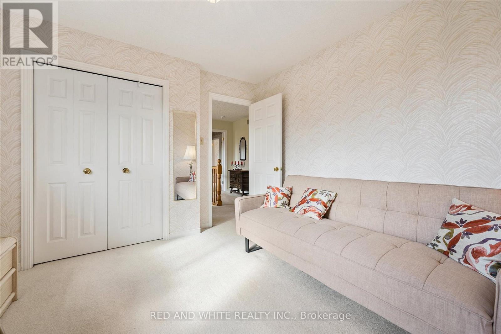 172 Mayberry Court, Waterloo, Ontario  N2K 3K2 - Photo 23 - X12478635
