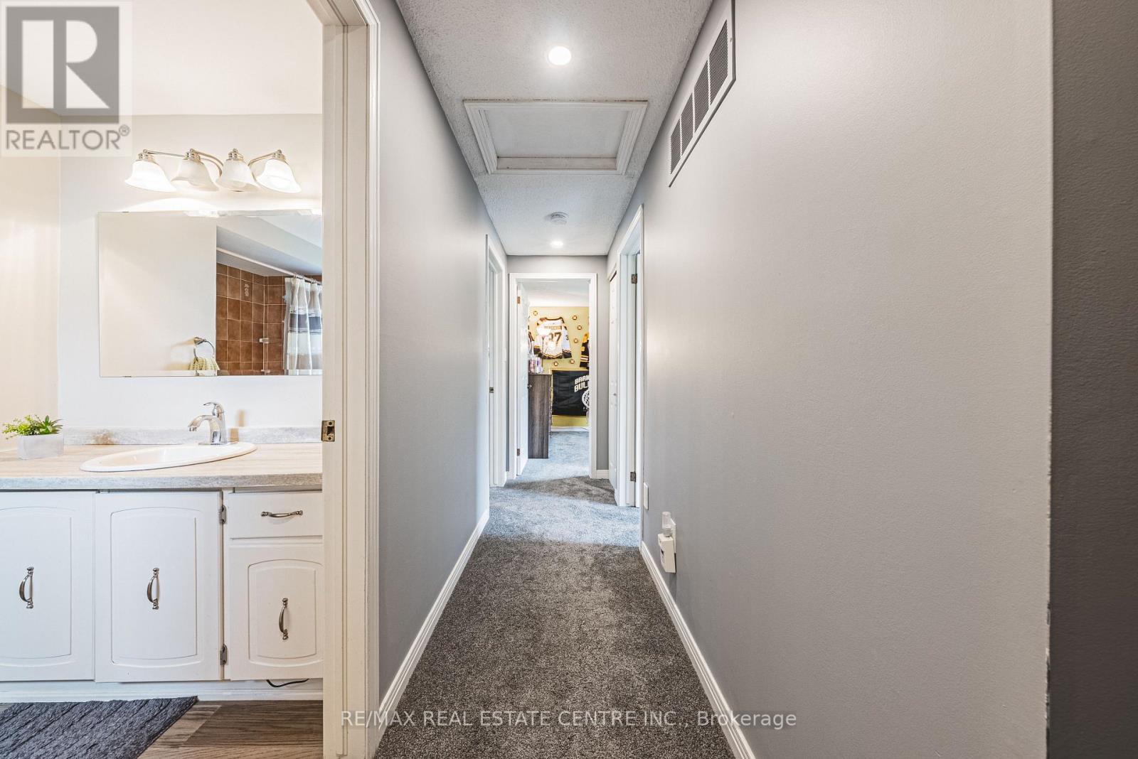 5 Bing Crescent, Hamilton, Ontario  L8E 3Z4 - Photo 18 - X12478642