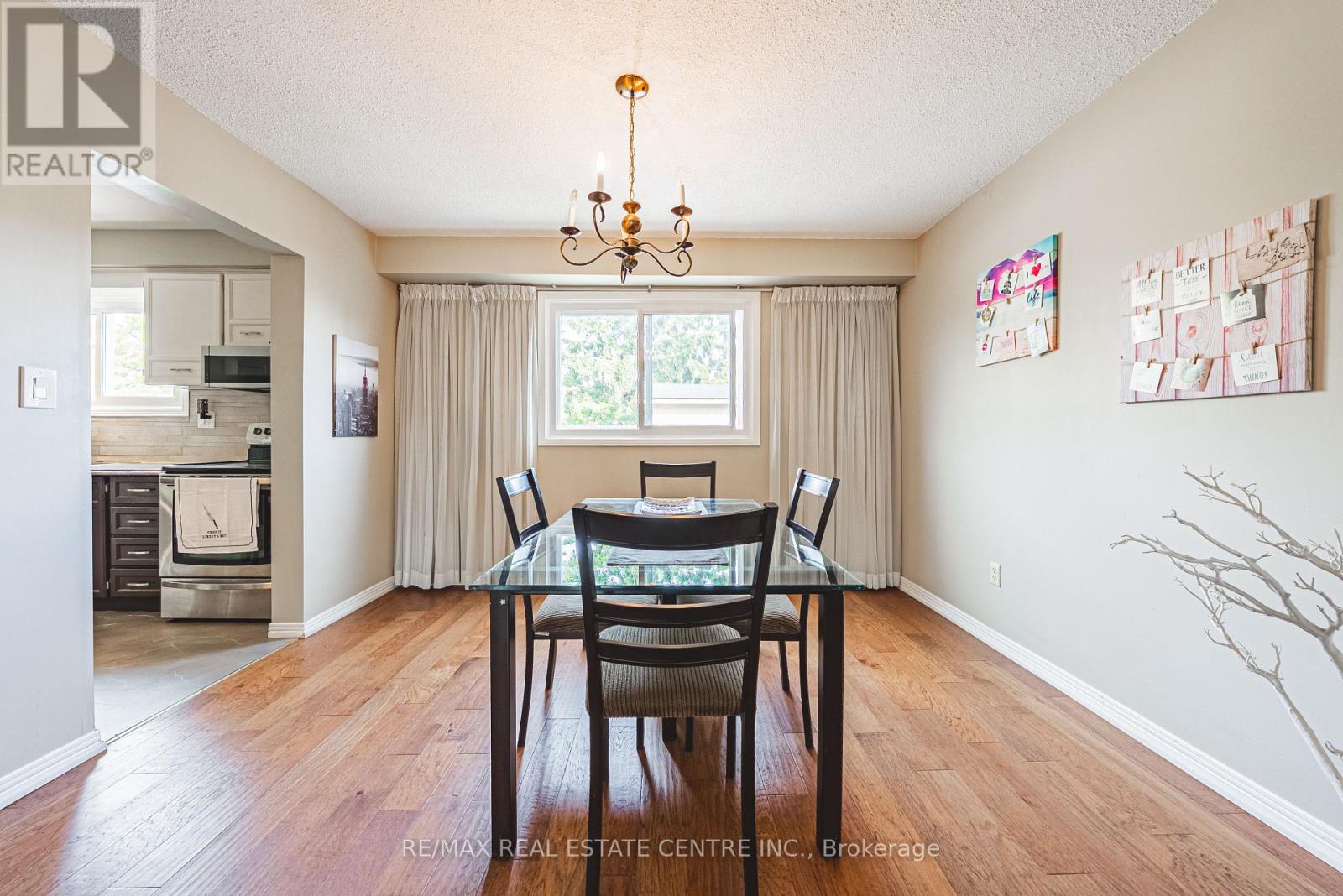 5 Bing Crescent, Hamilton, Ontario  L8E 3Z4 - Photo 9 - X12478642