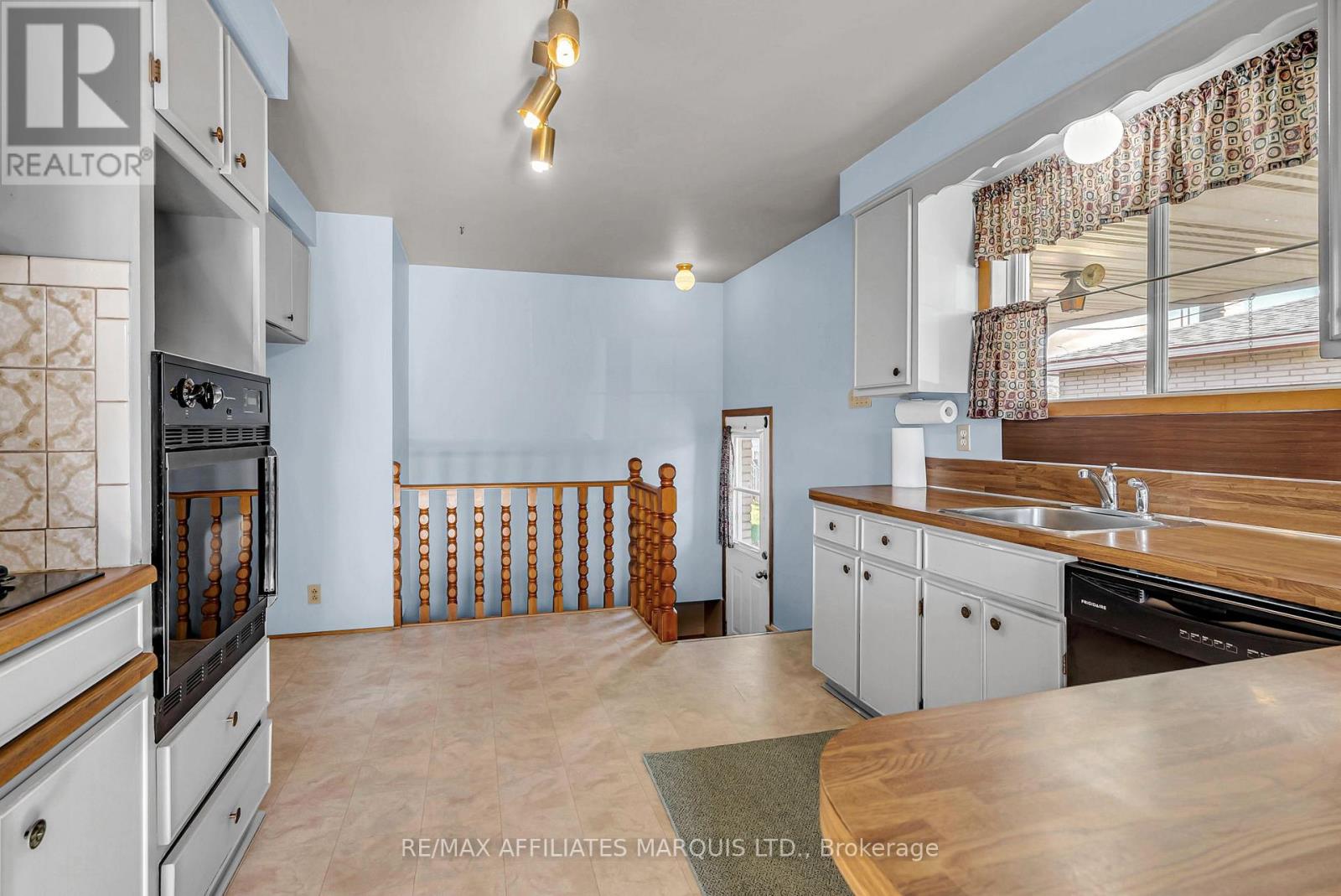 113 Vimy Avenue, Cornwall, Ontario  K6H 6G9 - Photo 8 - X12478748