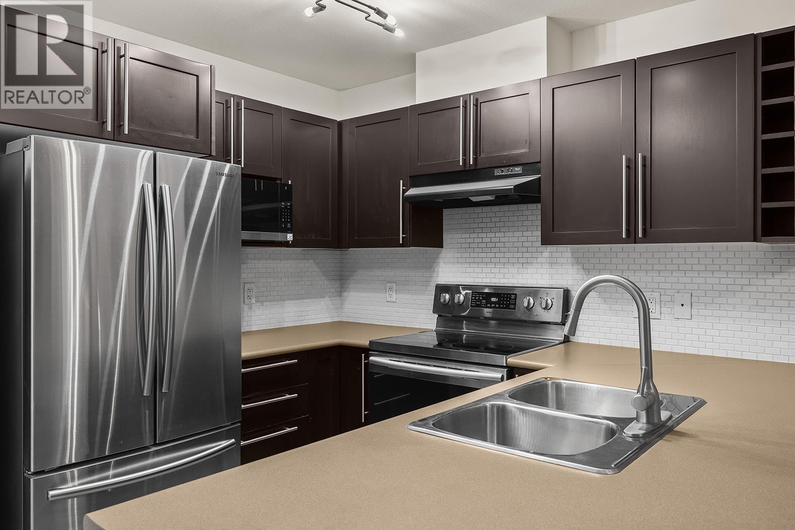 1099 Sunset Drive Unit# 431, Kelowna, British Columbia  V1Y 9Z2 - Photo 10 - 10366613