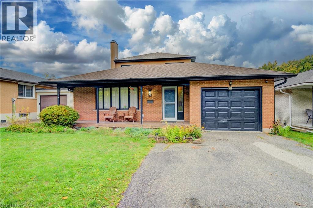 31 Bonfair Court, Kitchener, Ontario  N2M 4P6 - Photo 1 - 40780855