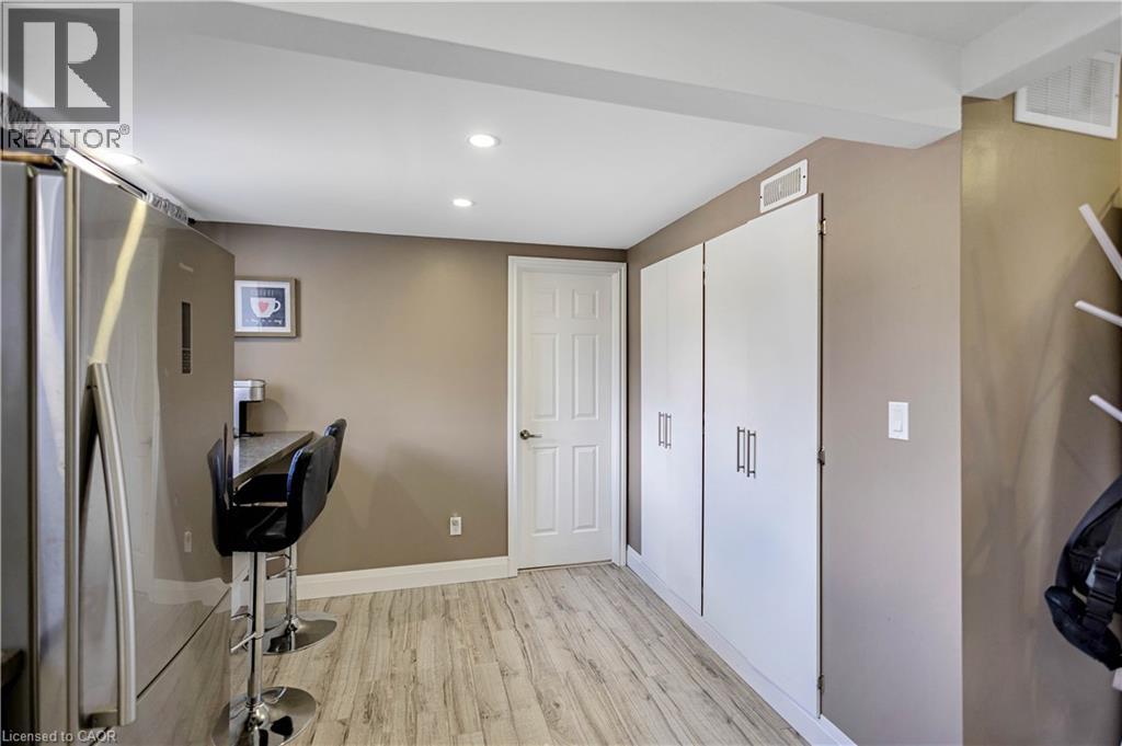 332 Vansitmart Avenue, Hamilton, Ontario  L8H 3B8 - Photo 9 - 40781754