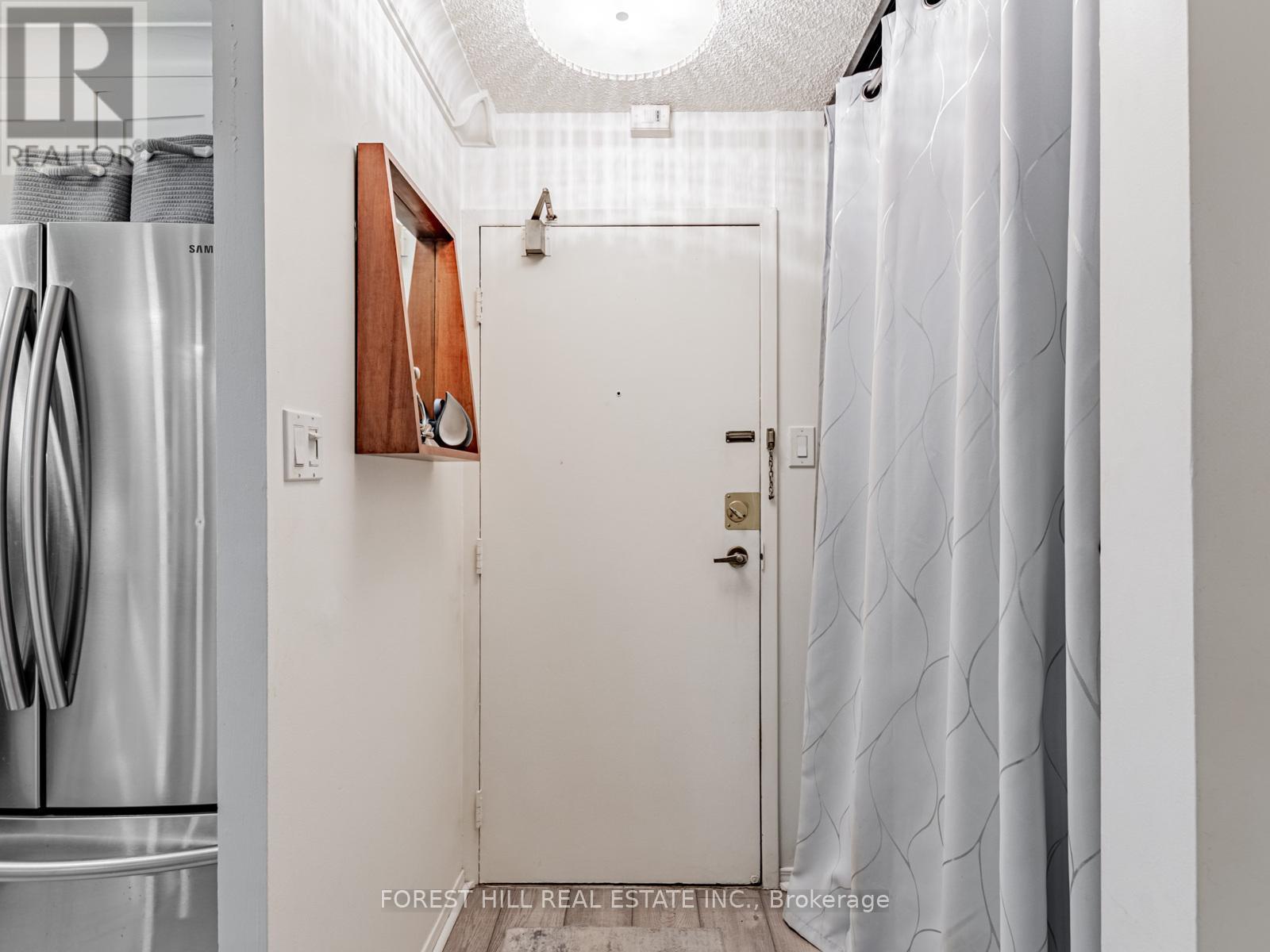 831 - 60 St Patrick Street, Toronto, Ontario  M5T 2X5 - Photo 2 - C12478672