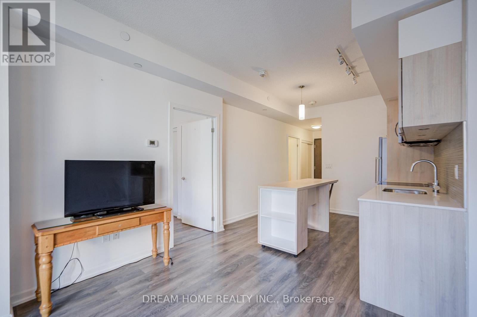 504 - 50 Forest Manor Road, Toronto, Ontario  M2J 0E3 - Photo 19 - C12478675