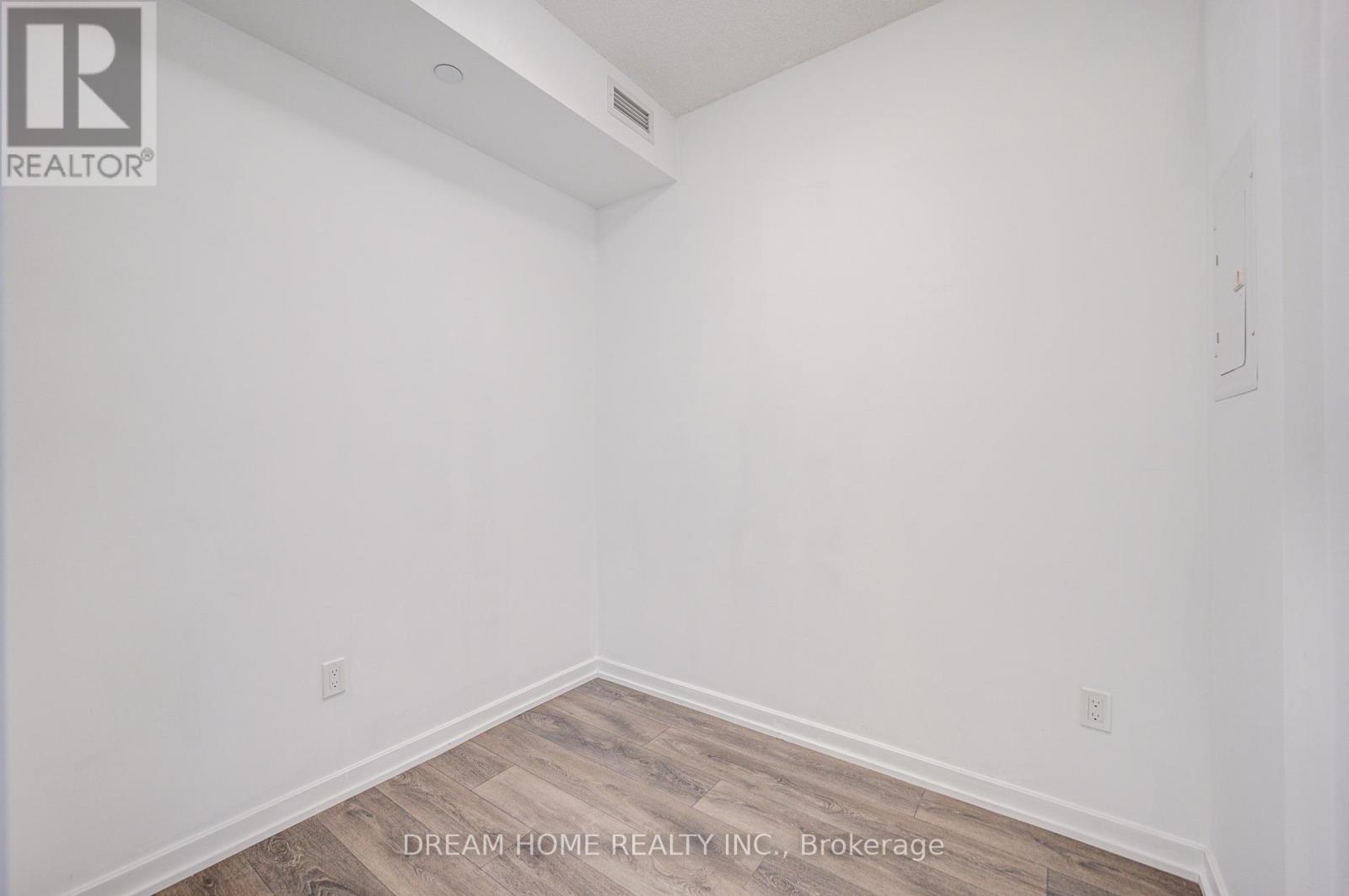 504 - 50 Forest Manor Road, Toronto, Ontario  M2J 0E3 - Photo 25 - C12478675