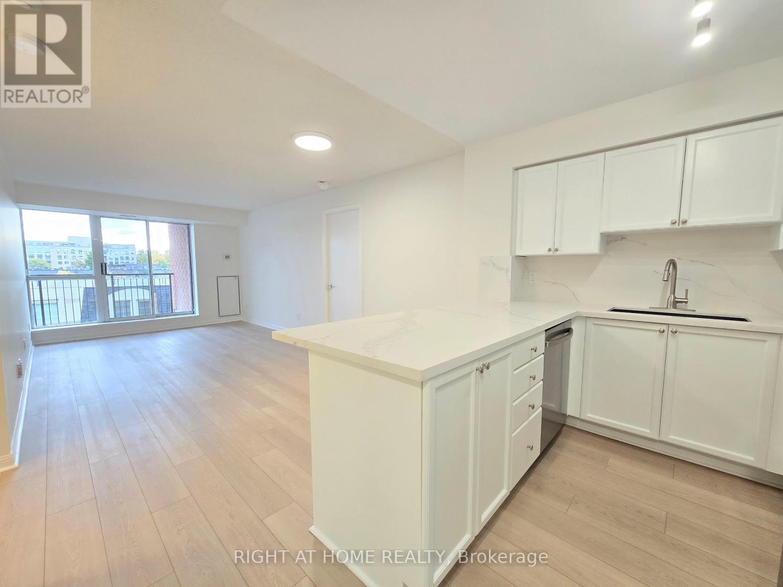 521 - 1000 King Street W, Toronto, Ontario  M6K 3N1 - Photo 6 - C12478683