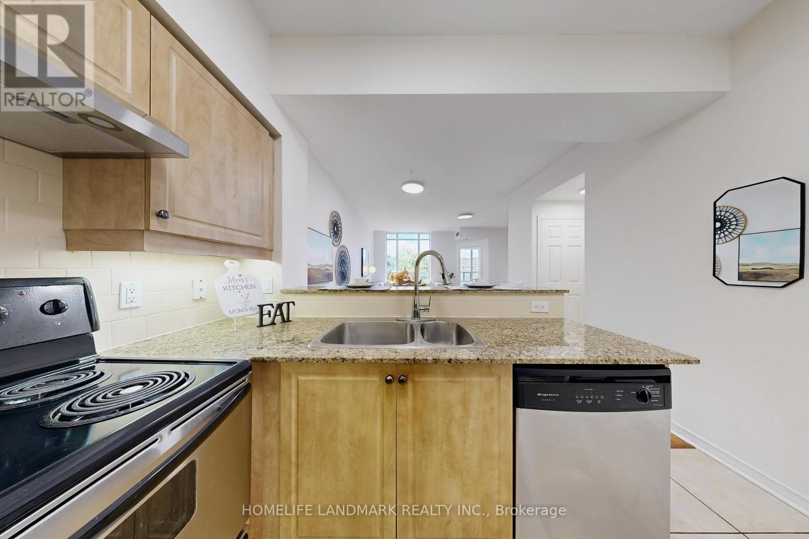 404 - 451 Rosewell Avenue, Toronto, Ontario  M4R 2H8 - Photo 26 - C12478685