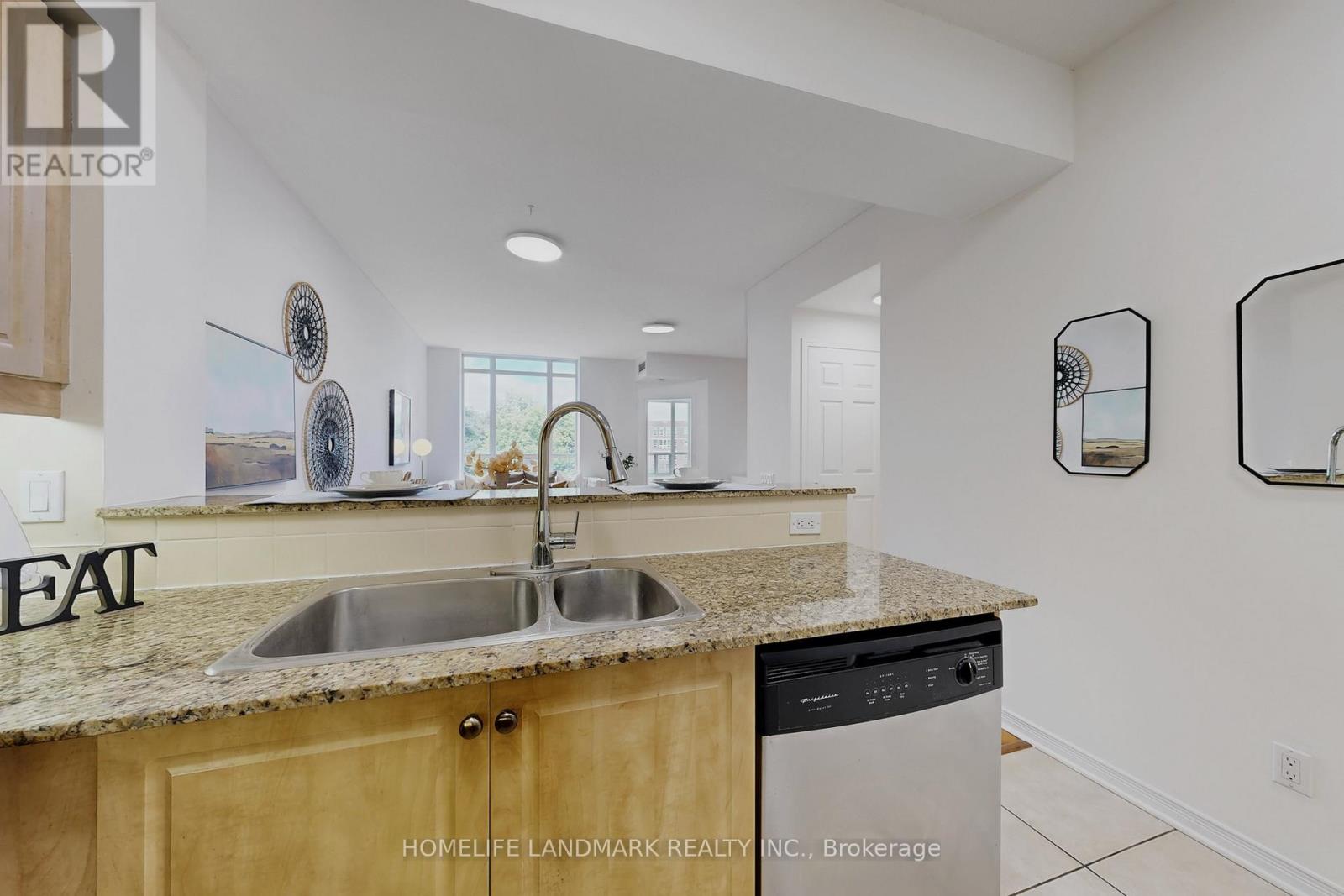 404 - 451 Rosewell Avenue, Toronto, Ontario  M4R 2H8 - Photo 27 - C12478685