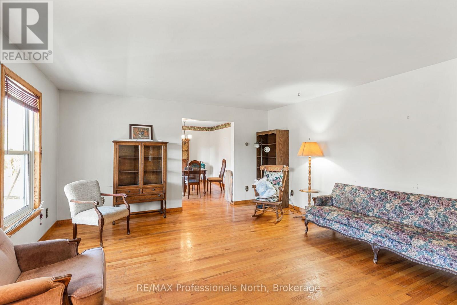 1415 South Lake Road, Minden Hills, Ontario  K0M 2K0 - Photo 12 - X12478757
