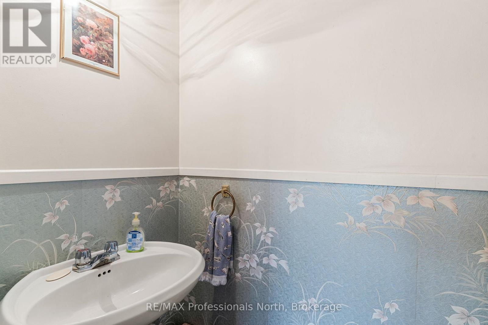 1415 South Lake Road, Minden Hills, Ontario  K0M 2K0 - Photo 19 - X12478757